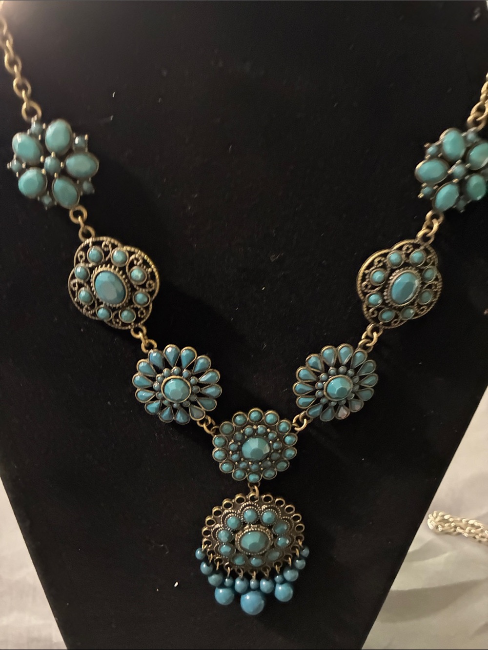 Turquoise Floral Medallion Statement Necklace - Women Jewelry